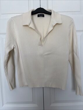 Brunette The Label Cream Ribbed V-Neck Collared Sweater